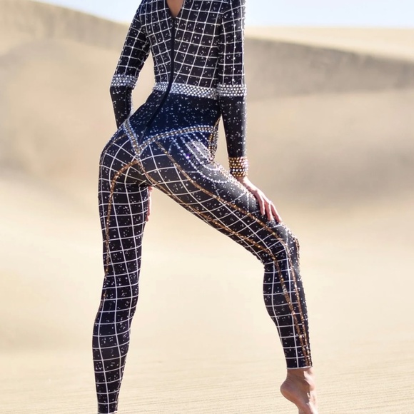 DOMINIQUE LUXURY RHINESTONE JUMPSUIT size M - Picture 5 of 9